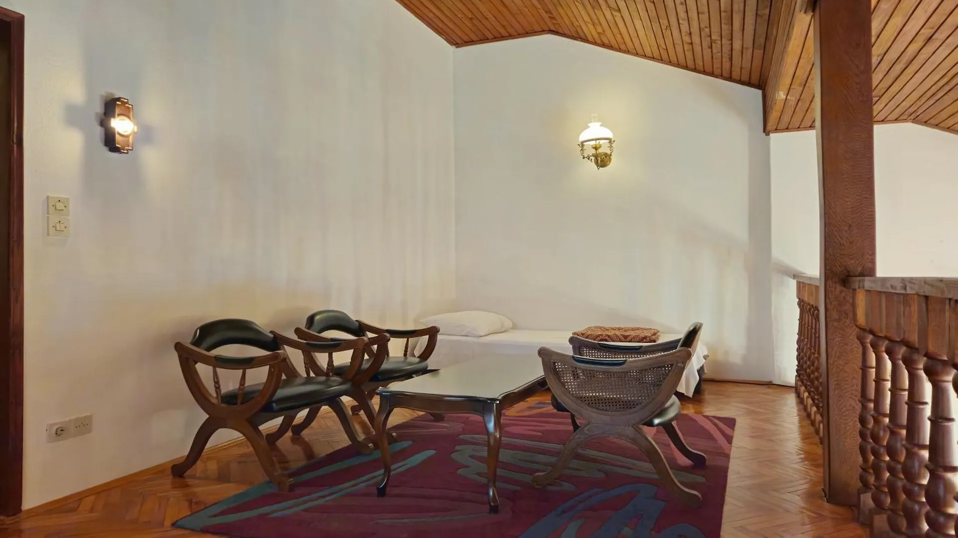 Old Captain'S Retreat - Happy Rentals Malinska Apartment